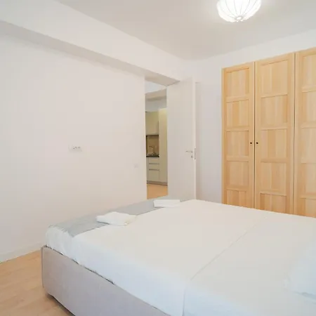 Park Panorama - 1br With Scenic Views