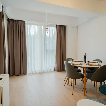 Park Panorama - 1br With Scenic Views